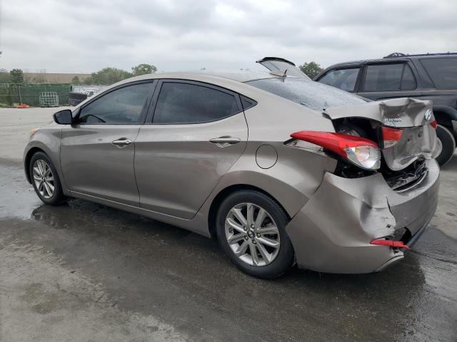 5NPDH4AE9GH749095 - 2016 HYUNDAI ELANTRA SE TAN photo 2