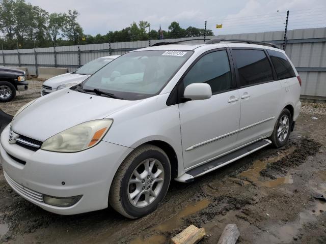 2004 TOYOTA SIENNA XLE, 