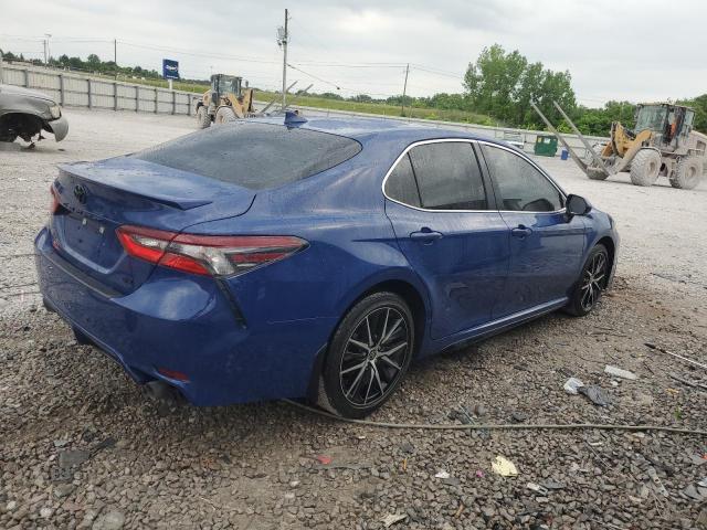 4T1G11AK1RU194900 - 2024 TOYOTA CAMRY SE NIGHT SHADE BLUE photo 3
