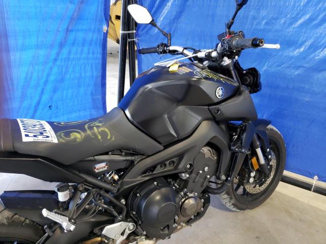 JYARN53NXJA001242 - 2018 YAMAHA MT09 BLACK photo 5