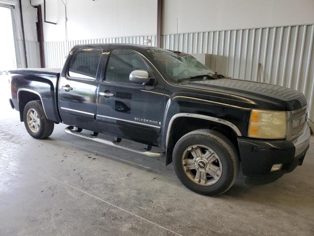 2GCEC13J971558399 - 2007 CHEVROLET SILVERADO C1500 CREW CAB BLACK photo 4