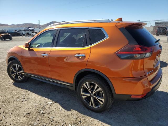 JN8AT2MV0JW315087 - 2018 NISSAN ROGUE S ORANGE photo 2