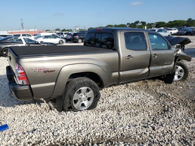 5TFMU4FN6BX002331 - 2011 TOYOTA TACOMA DOUBLE CAB LONG BED GRAY photo 3