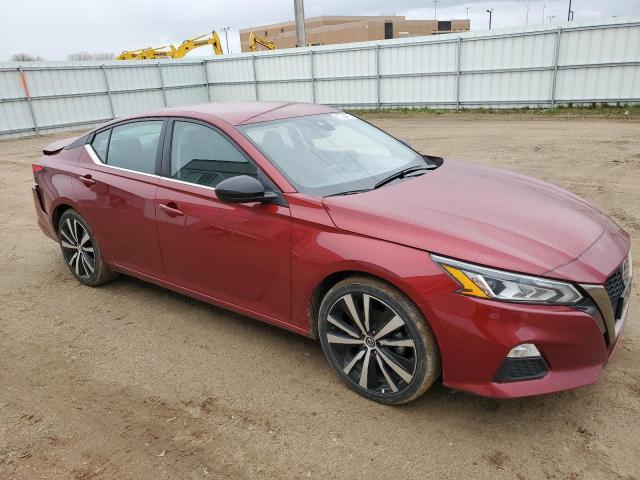 1N4BL4CV7NN318258 - 2022 NISSAN ALTIMA SR RED photo 4