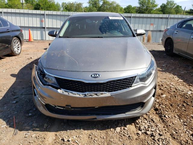 5XXGT4L34JG239392 - 2018 KIA OPTIMA LX GRAY photo 5