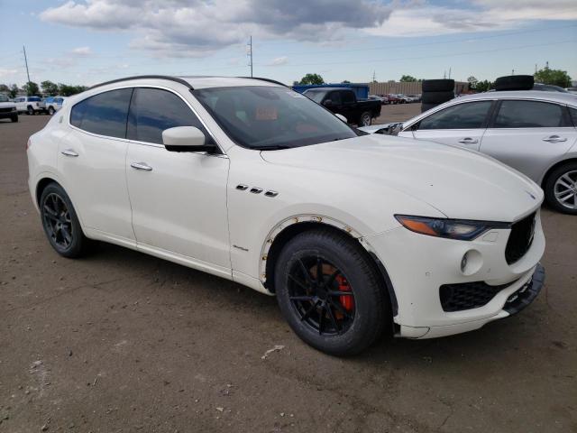 ZN661XUS7JX259586 - 2018 MASERATI LEVANTE SPORT WHITE photo 4