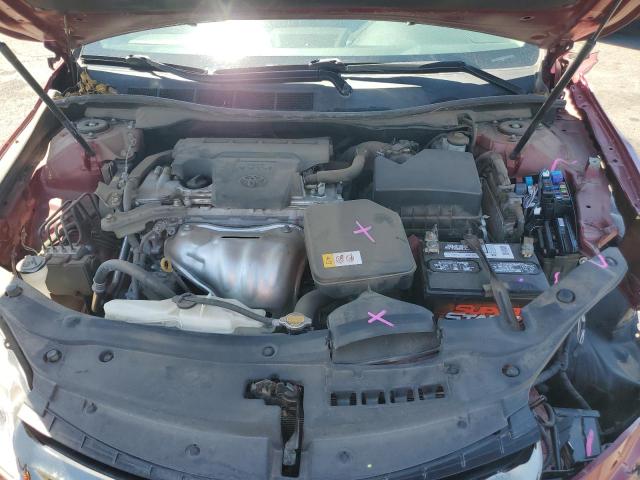4T1BF1FK4FU917753 - 2015 TOYOTA CAMRY LE RED photo 11