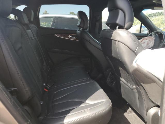 2LMPJ8LR2JBL29190 - 2018 LINCOLN MKX RESERVE TAN photo 10