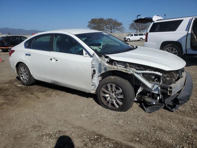 1N4AL3AP4HC135443 - 2017 NISSAN ALTIMA 2.5 WHITE photo 4