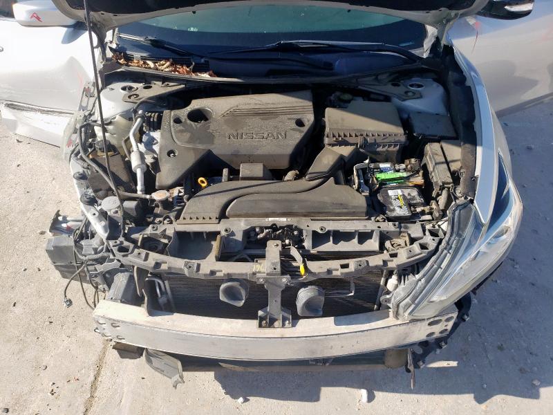 1N4AL3APXJC251137 - 2018 NISSAN ALTIMA 2.5 SILVER photo 11