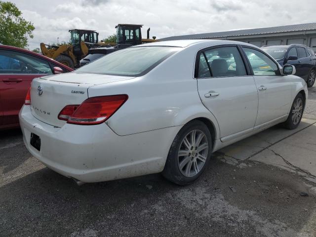 4T1BK36B76U132439 - 2006 TOYOTA AVALON XL WHITE photo 3