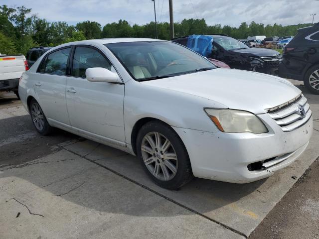 4T1BK36B76U132439 - 2006 TOYOTA AVALON XL WHITE photo 4