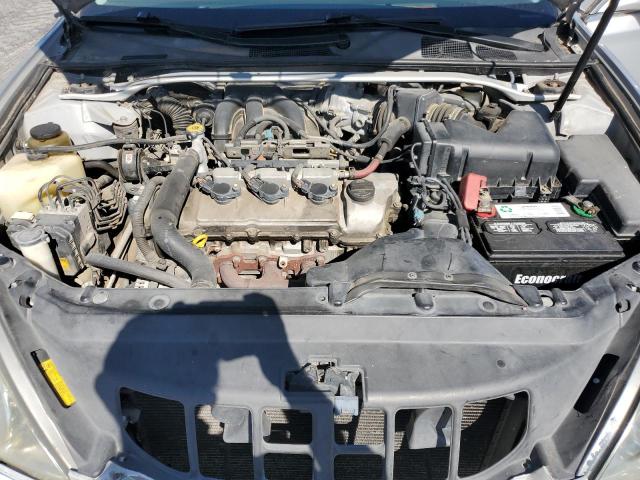 JTHBA30G055125853 - 2005 LEXUS ES 330 银色 照片 11