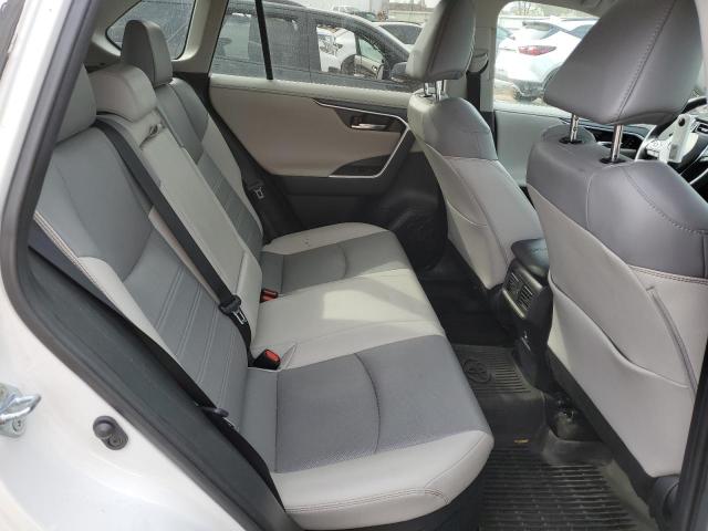 2T3D6RFV9MW020160 - 2021 TOYOTA RAV4 LIMITED WHITE photo 10