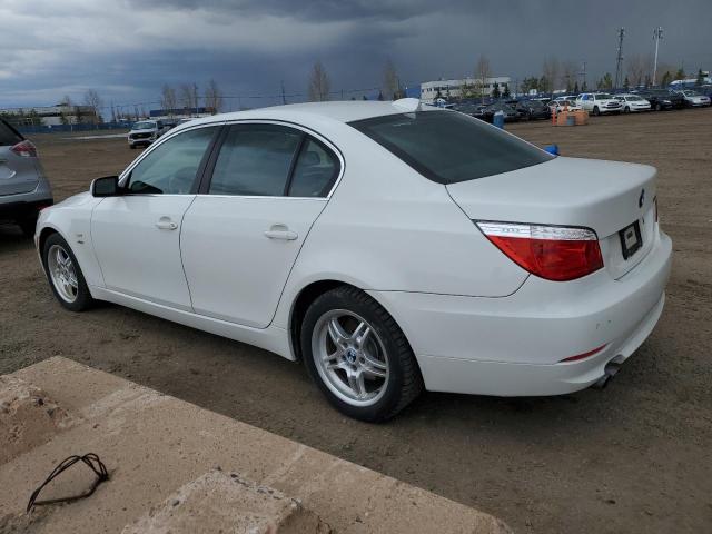 WBANV93589C132211 - 2009 BMW 535 XI WHITE photo 2