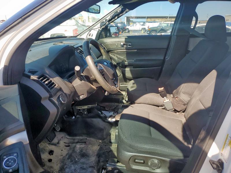 1FM5K8AR0JGA72641 - 2018 FORD EXPLORER POLICE INTERCEPTOR თეთრი ფოტო 7