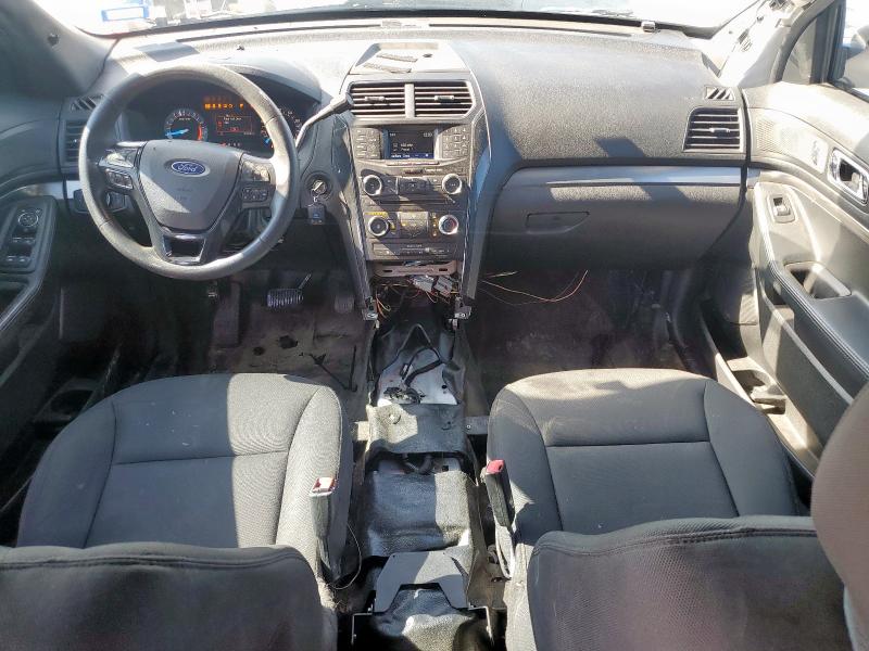 1FM5K8AR0JGA72641 - 2018 FORD EXPLORER POLICE INTERCEPTOR თეთრი ფოტო 8