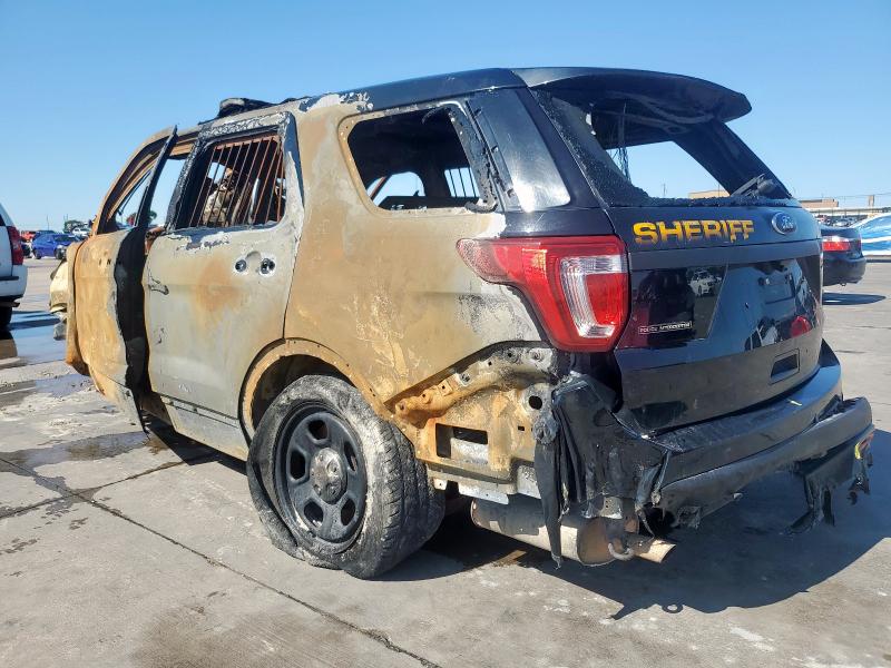 1FM5K8AR7HGD65379 - 2017 FORD EXPLORER POLICE INTERCEPTOR BLACK photo 2