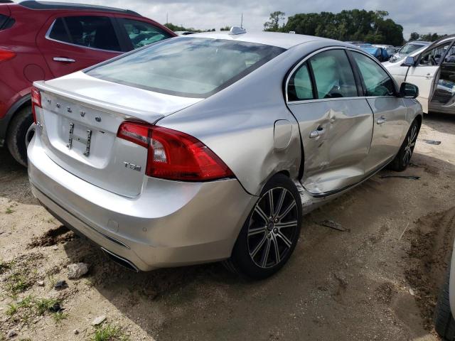 LYV402HK6HB136845 - 2017 VOLVO S60 PREMIER SILVER photo 3