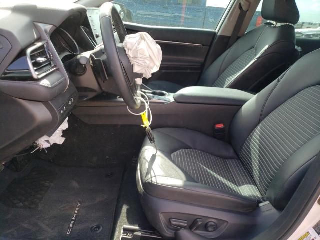 4T1G11AK4PU817584 - 2023 TOYOTA CAMRY SE NIGHT SHADE WHITE photo 7