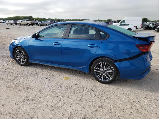 3KPF54AD9PE537780 - 2023 KIA FORTE GT LINE BLUE photo 2