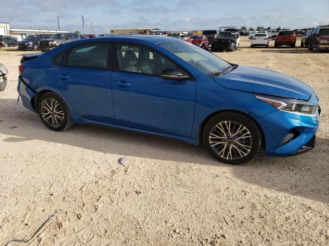 3KPF54AD9PE537780 - 2023 KIA FORTE GT LINE BLUE photo 4