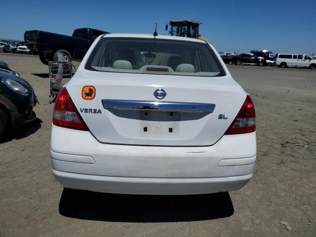 3N1BC11E68L385159 - 2008 NISSAN VERSA S WHITE photo 6