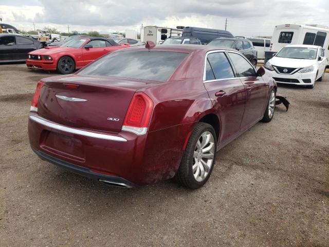 2C3CCAAG1HH605615 - 2017 CHRYSLER 300 LIMITED RED photo 4