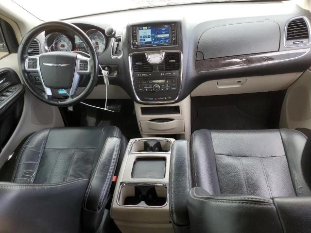 2A4RR8DG5BR635933 - 2011 CHRYSLER TOWN & COU TOURING L SILVER photo 8