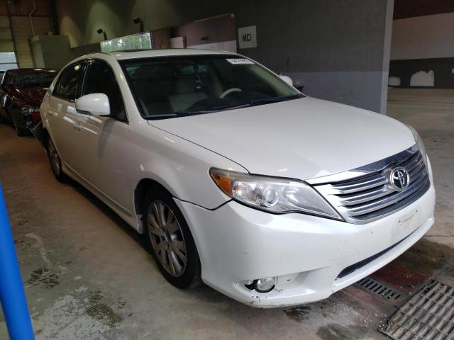 4T1BK3DB5BU393971 - 2011 TOYOTA AVALON BASE WHITE photo 4