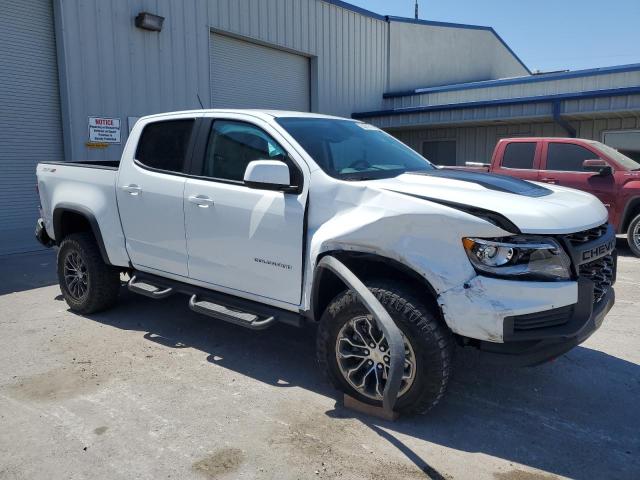 1GCGTEEN0N1245180 - 2022 CHEVROLET COLORADO ZR2 WHITE photo 4