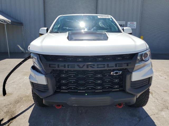 1GCGTEEN0N1245180 - 2022 CHEVROLET COLORADO ZR2 WHITE photo 5
