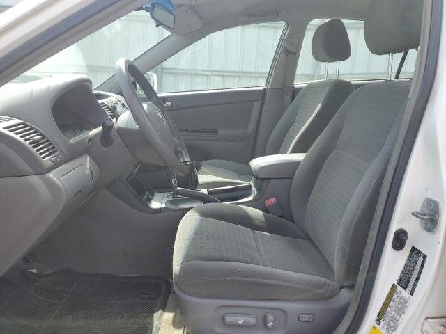 4T1BE30K55U535592 - 2005 TOYOTA CAMRY LE WHITE photo 7