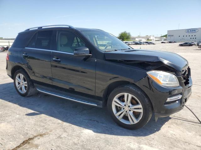 4JGDA5HB3FA468949 - 2015 MERCEDES-BENZ ML 350 4MATIC BLACK photo 4