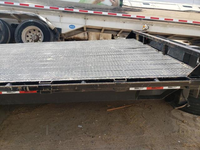 3BZAN2024JC009783 - 2018 UTILITY TRAILER შავი ფოტო 5