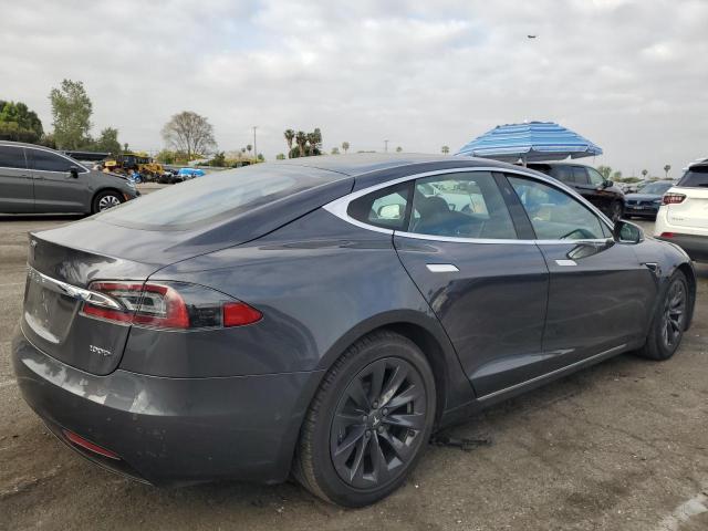 5YJSA1E26JF288227 - 2018 TESLA MODEL S 石墨色 照片 3
