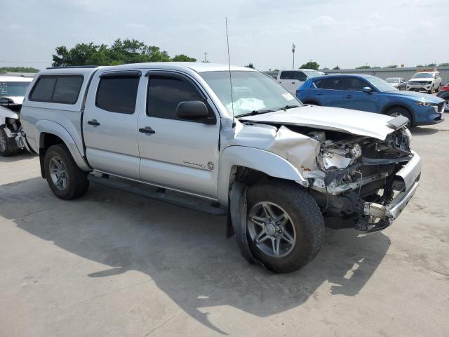 5TFJU4GN5DX034742 - 2013 TOYOTA TACOMA DOUBLE CAB PRERUNNER SILVER photo 4