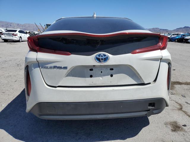 JTDKARFP3J3092381 - 2018 TOYOTA PRIUS PRIM თეთრი ფოტო 6