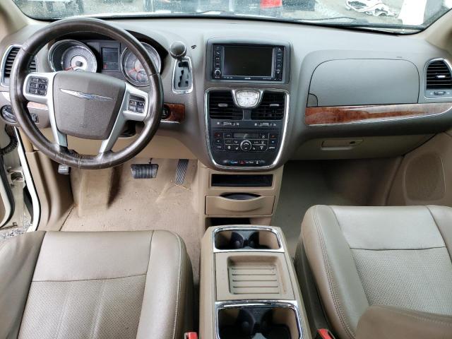 2A4RR8DG2BR716579 - 2011 CHRYSLER TOWN & COU TOURING L WHITE photo 8