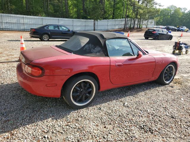 JM1NB353440401013 - 2004 MAZDA MX-5 MIATA BASE RED photo 3
