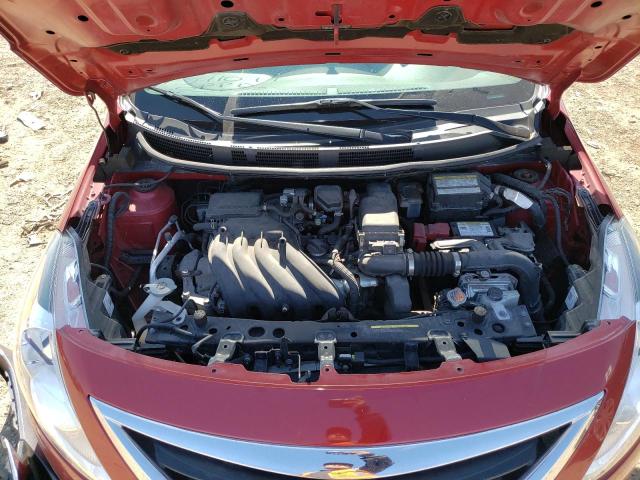 3N1CN7AP3GL861210 - 2016 NISSAN VERSA S RED photo 11