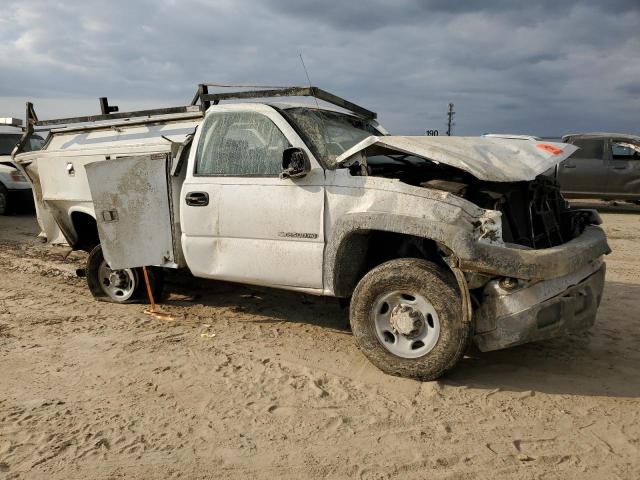 1GBHC24U23Z229853 - 2003 CHEVROLET SILV2500 C2500 HEAVY DUTY WHITE photo 4