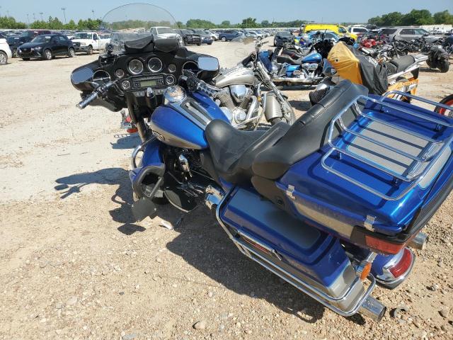 1HD1FC4199Y669047 - 2009 HARLEY-DAVIDSON FLHTCU BLUE photo 3