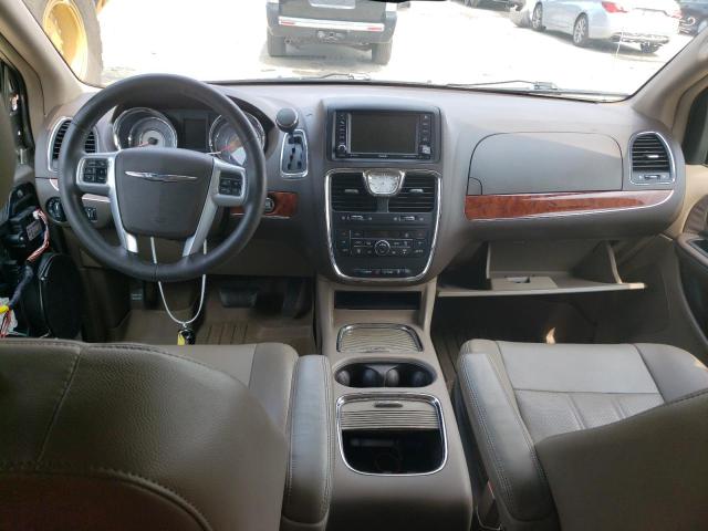 2C4RC1CG4DR767102 - 2013 CHRYSLER TOWN & COU TOURING L GOLD photo 8