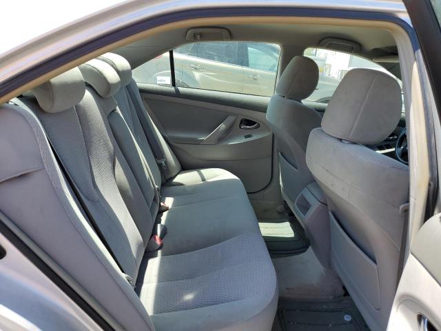 4T1BF3EK0BU140057 - 2011 TOYOTA CAMRY 4D 2 BASE SILVER photo 10