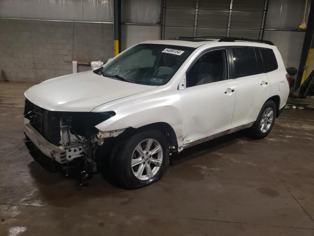 5TDBK3EH6DS274664 - 2013 TOYOTA HIGHLANDER BASE WHITE photo 1