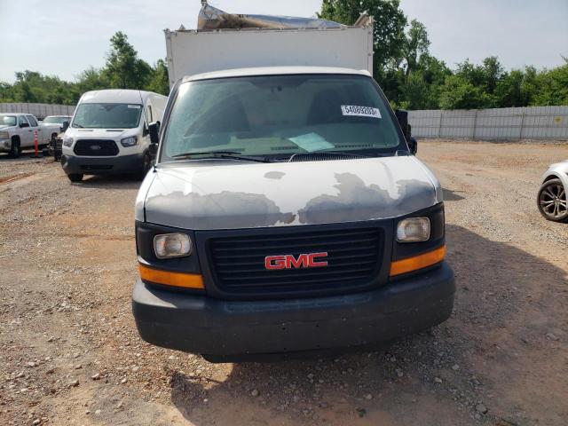 1GDY72CA2C1132105 - 2012 GMC SAVANA CUTAWAY G3500 WHITE photo 5