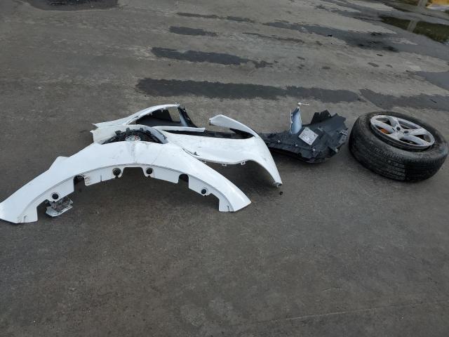 ZASPAJAN1M7C98476 - 2021 ALFA ROMEO STELVIO SPORT თეთრი ფოტო 13