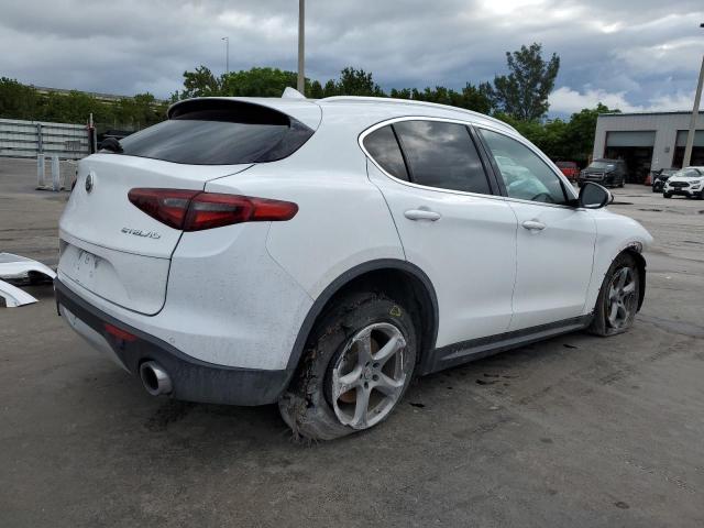 ZASPAJAN1M7C98476 - 2021 ALFA ROMEO STELVIO SPORT თეთრი ფოტო 3