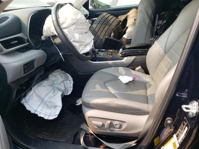 5TDGZRBH2NS582408 - 2022 TOYOTA HIGHLANDER XLE Blau Foto 7